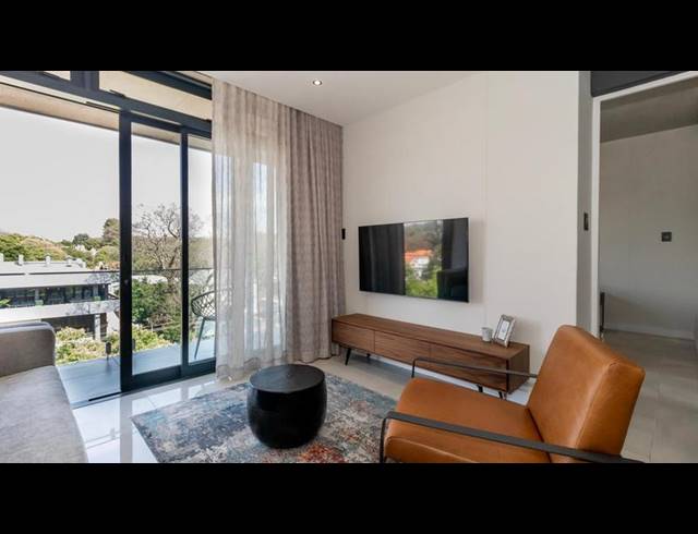 2 BEDROOM APARTMENT FOR SALE IN HOUGHTON ESTATE
